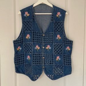 Vintage embroidered lattice detail denim vest